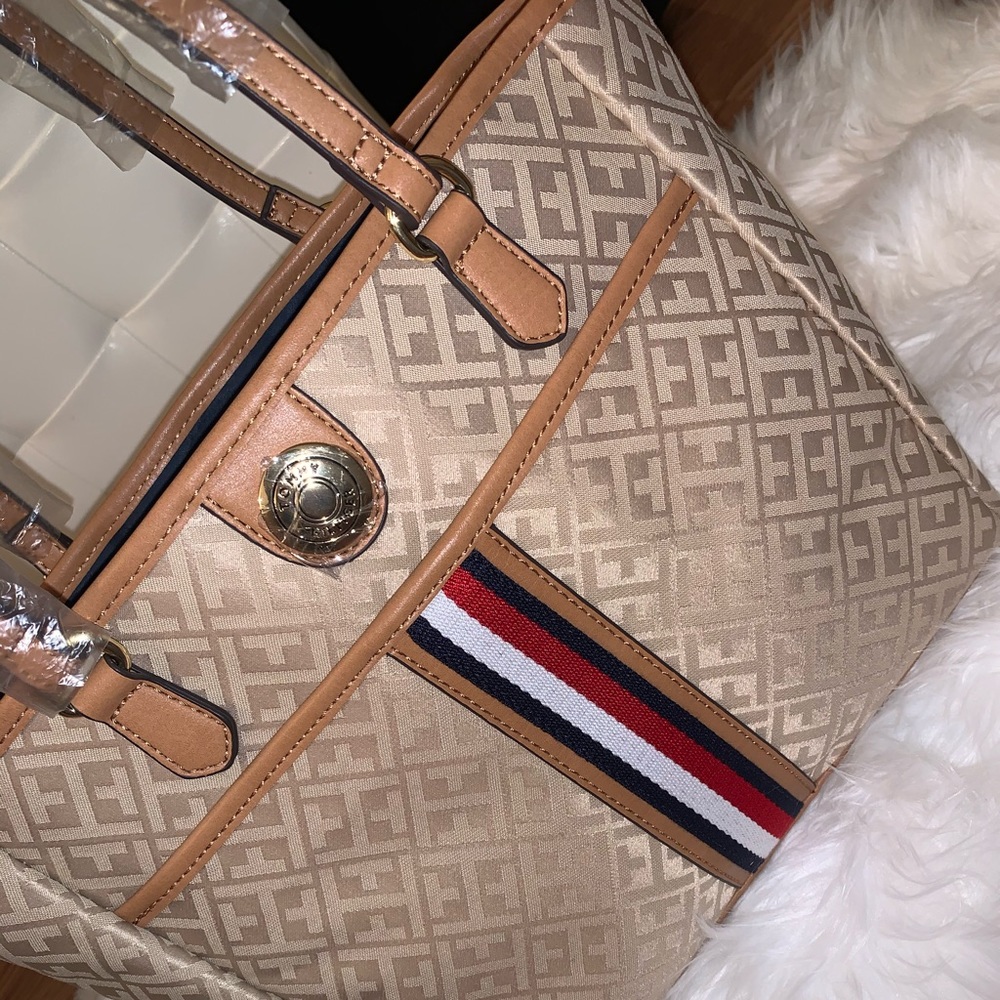 Tommy Hilfiger Brand Tote